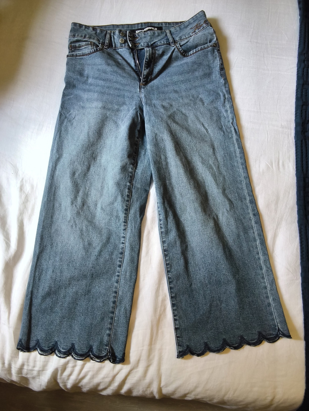 Karl Lagerfeld Scalloped-Hem Wide-Leg Jeans in Light Blue